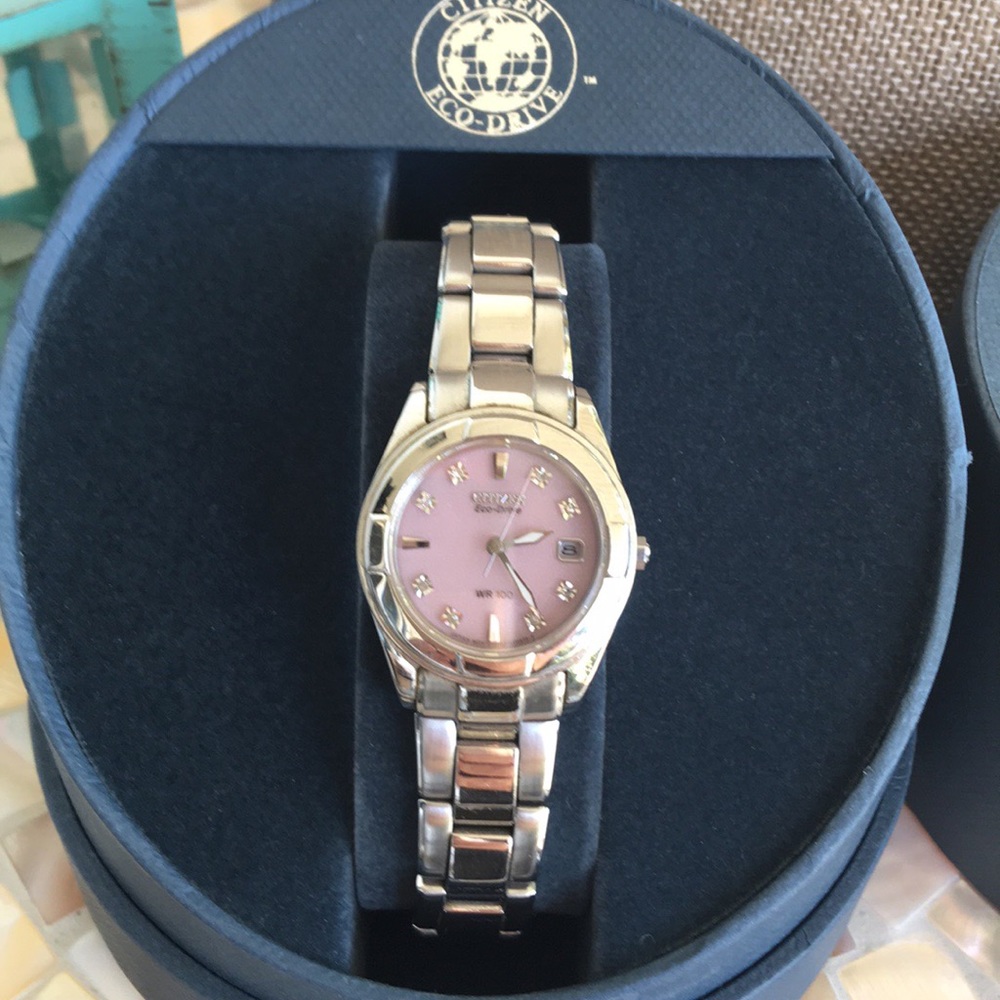 Citizens Eco Drive Breast Cancer watch - Picture 2 of 6
